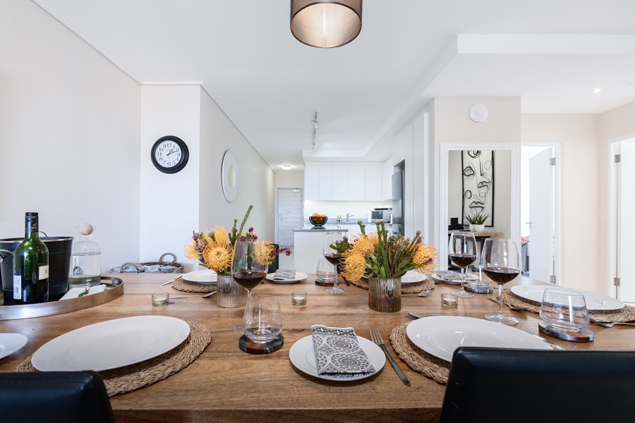 2 Bedroom Property for Sale in Green Point Western Cape